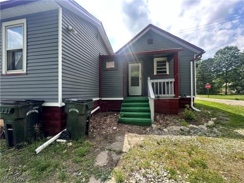 511 Woodland Avenue Elyria OH 44035