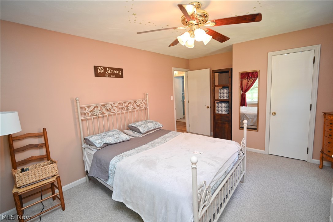 4048 Dover Road Youngstown OH 44511