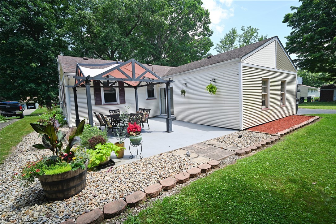 4048 Dover Road Youngstown OH 44511