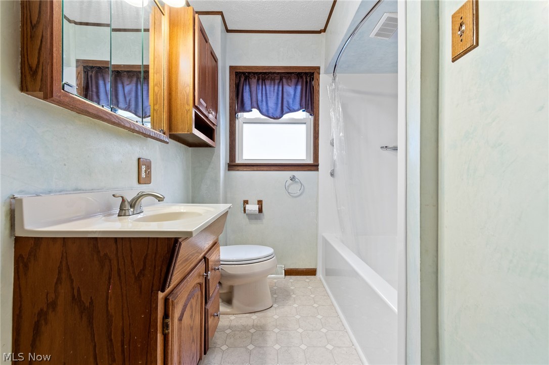 1854 Maurice Street Cuyahoga Falls OH 44221