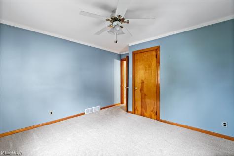 1854 Maurice Street Cuyahoga Falls OH 44221