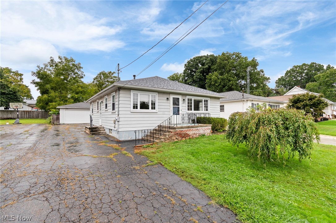 1854 Maurice Street Cuyahoga Falls OH 44221
