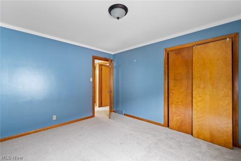 1854 Maurice Street Cuyahoga Falls OH 44221