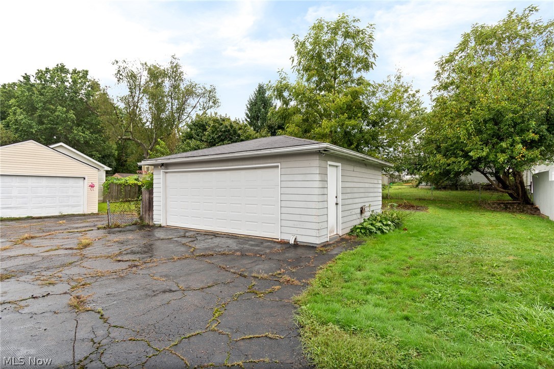1854 Maurice Street Cuyahoga Falls OH 44221