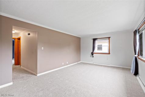 1854 Maurice Street Cuyahoga Falls OH 44221
