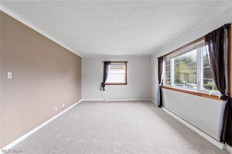 1854 Maurice Street Cuyahoga Falls OH 44221