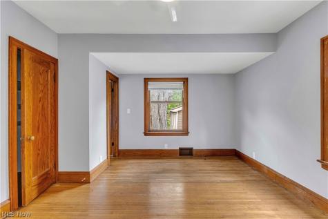 3177 Warren Road Cleveland OH 44111
