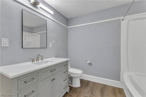 3177 Warren Road Cleveland OH 44111