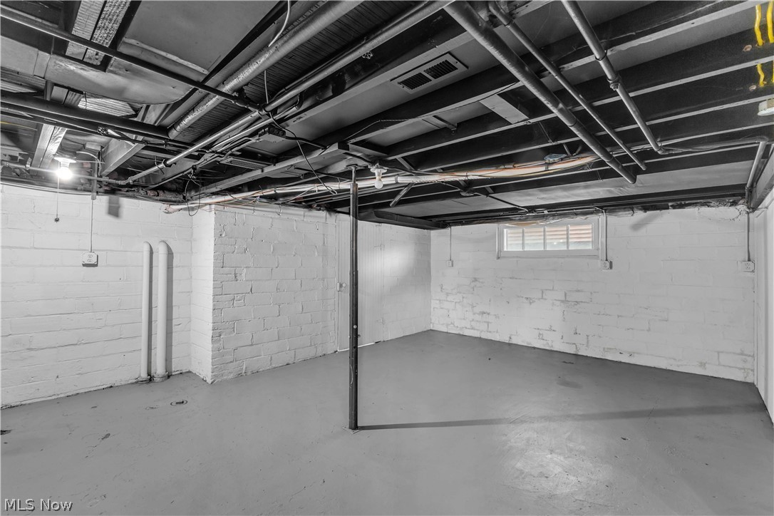 3177 Warren Road Cleveland OH 44111