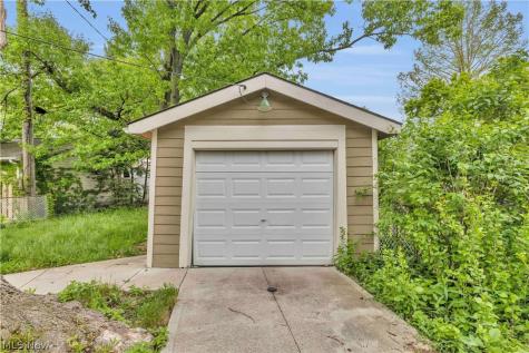 3177 Warren Road Cleveland OH 44111