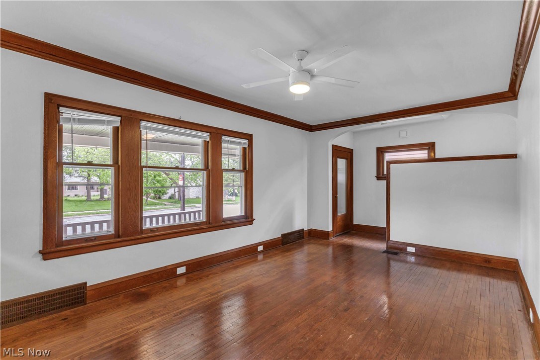 3177 Warren Road Cleveland OH 44111