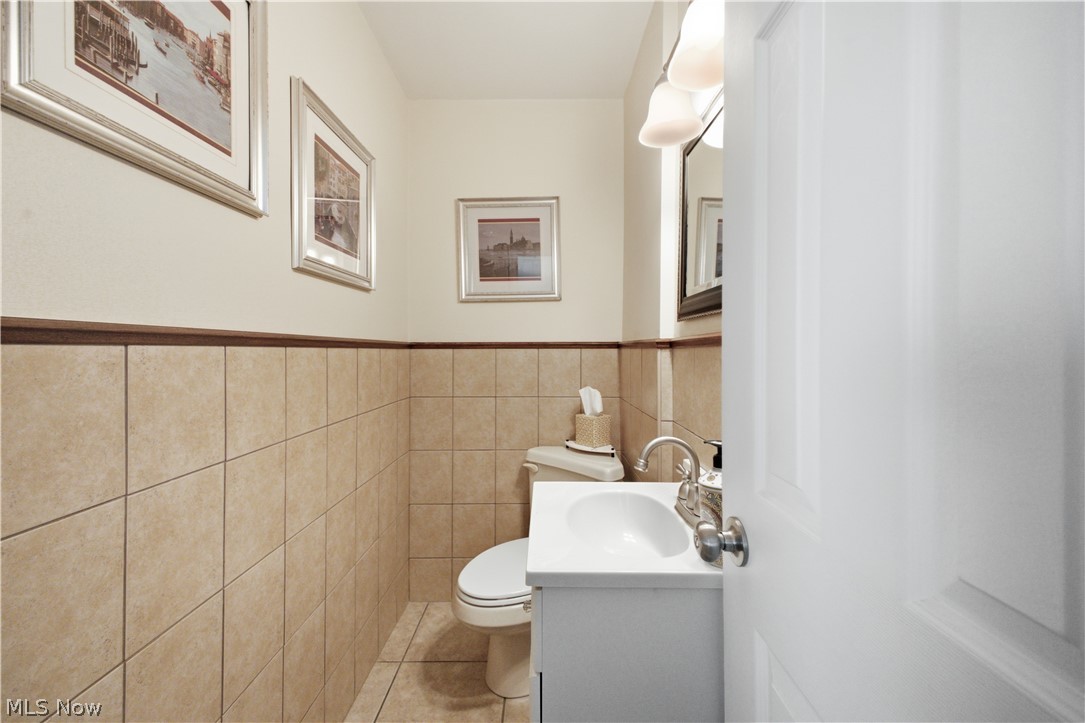 6882 Katahdin Drive Poland OH 44514