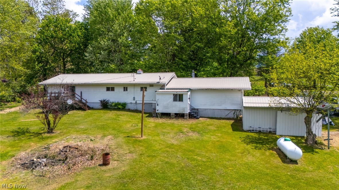 8570 County Road 39 Bloomingdale OH 43910