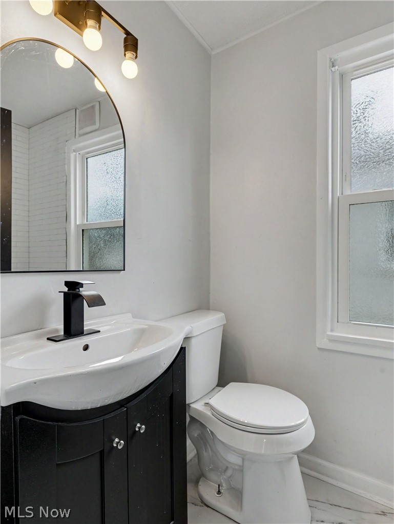 19392 Renwood Avenue Euclid OH 44119