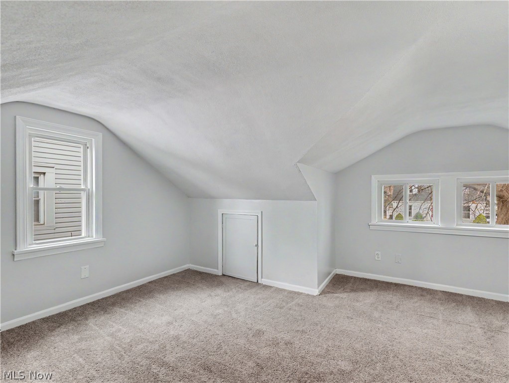 19392 Renwood Avenue Euclid OH 44119