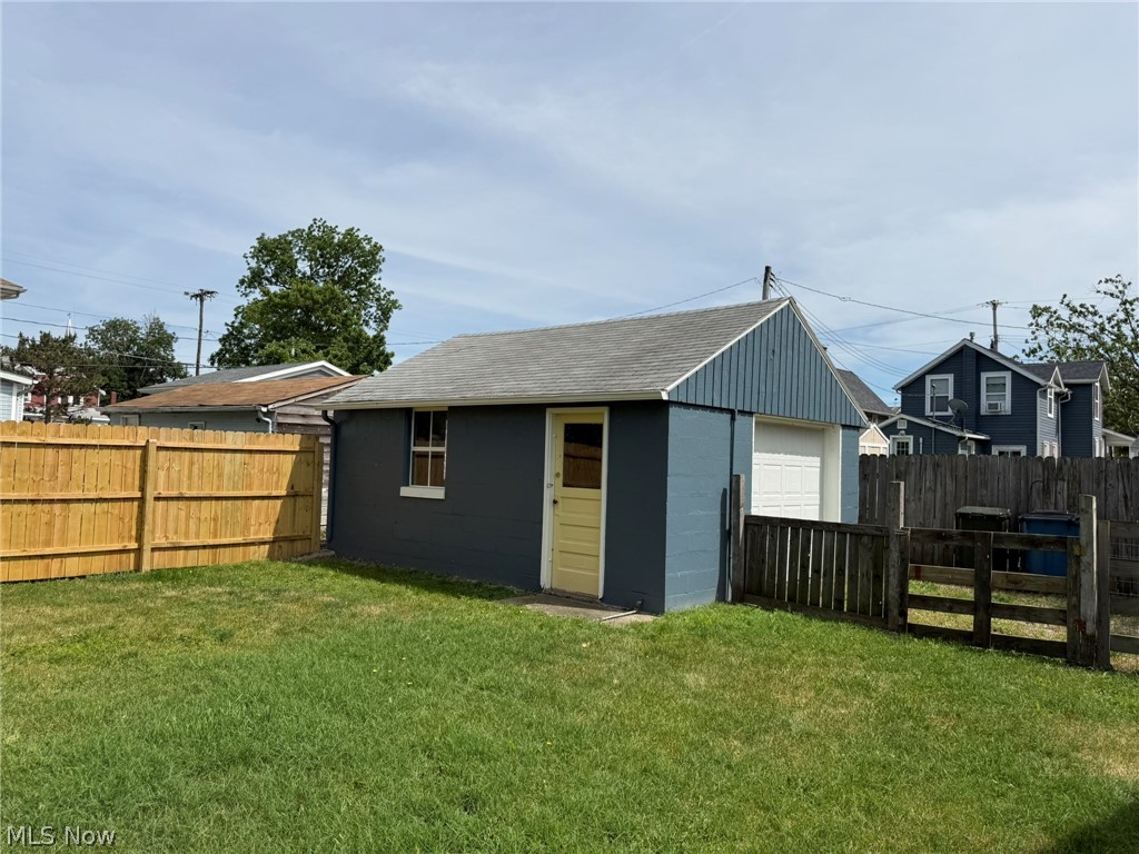 725 Perry Street Vermilion OH 44089