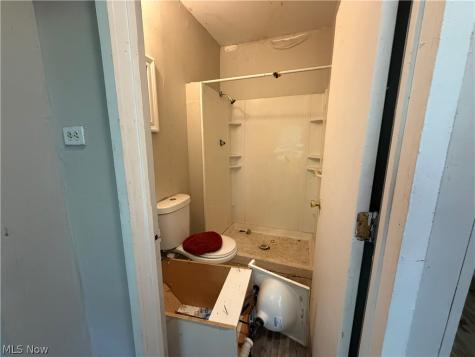 945 E 149th Street Cleveland OH 44110