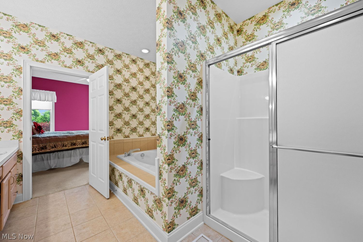 406 E Inverness Drive Highland Heights OH 44143