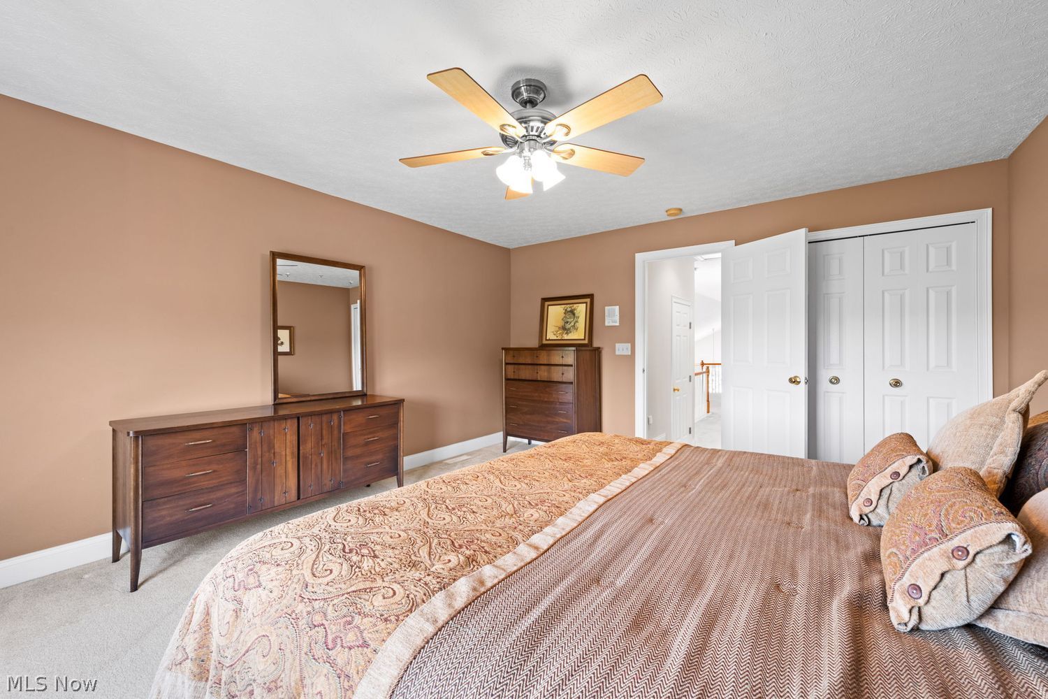 406 E Inverness Drive Highland Heights OH 44143