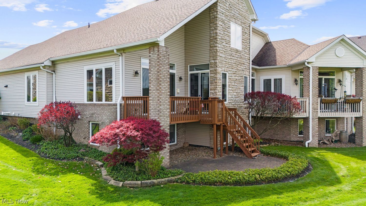 406 E Inverness Drive Highland Heights OH 44143