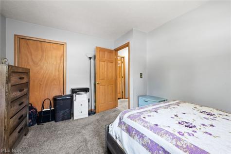 311 Parkway Drive Eastlake OH 44095