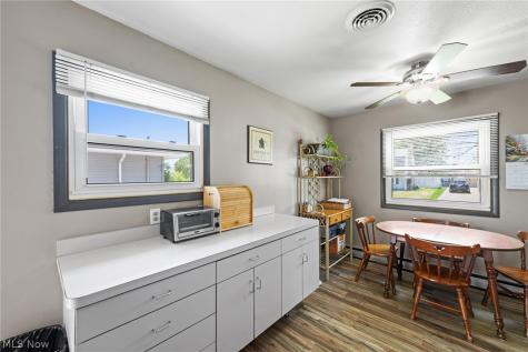311 Parkway Drive Eastlake OH 44095