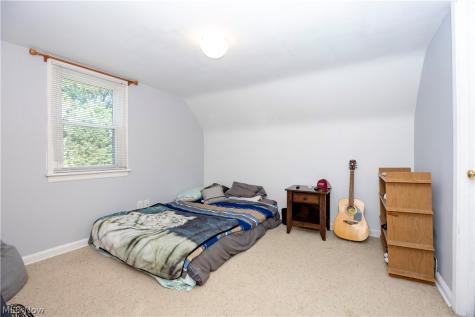 1019 Oak Street Ashland OH 44805