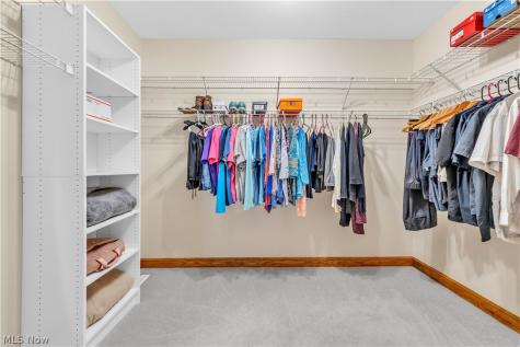 6875 Spring Glen Drive Valley City OH 44280
