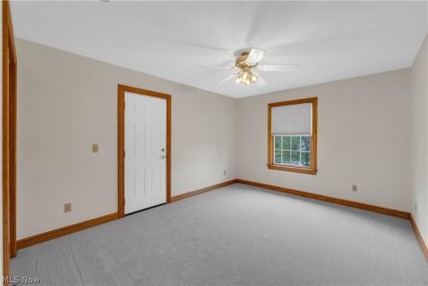 6875 Spring Glen Drive Valley City OH 44280