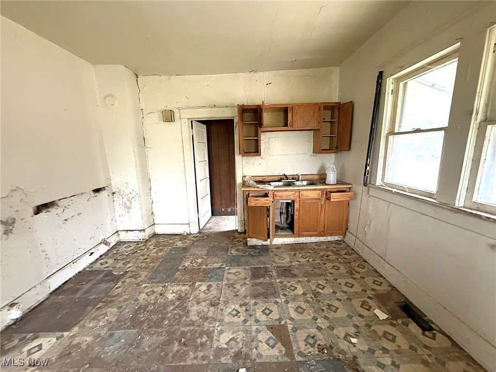 812 E Vine Street Lima OH 45804