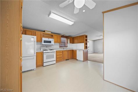 35157 Center Ridge Road North Ridgeville OH 44039