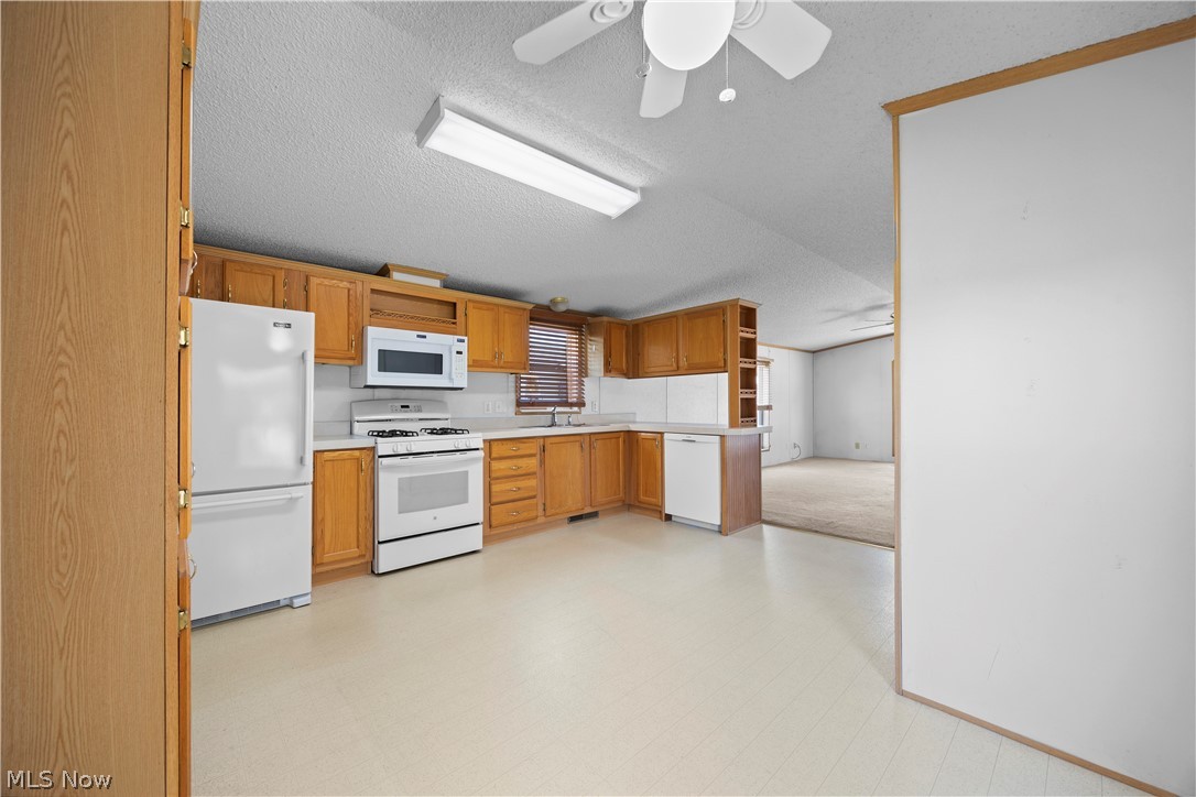 35157 Center Ridge Road North Ridgeville OH 44039