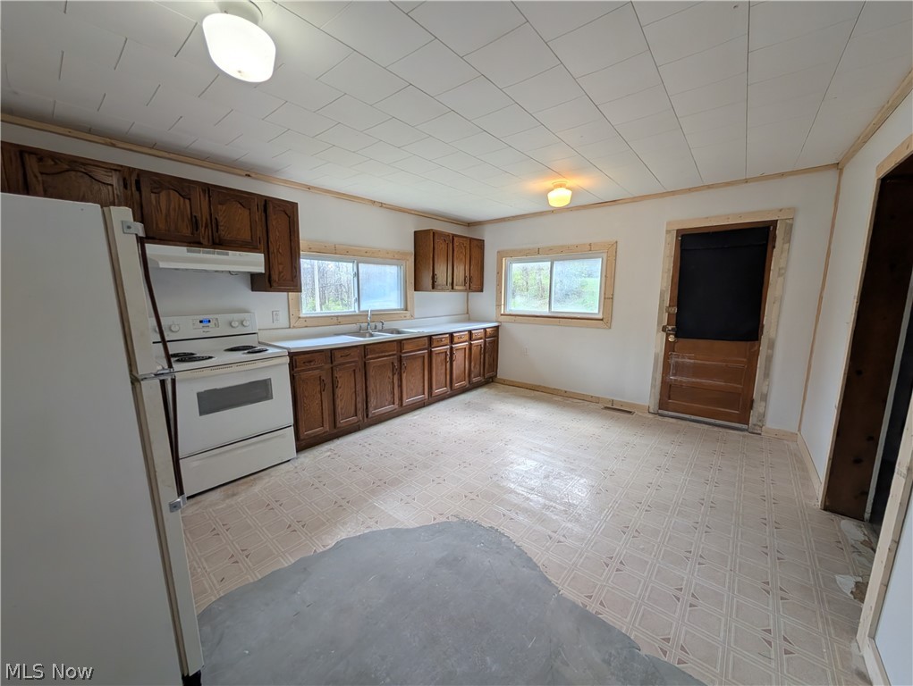 14644 State Route 37 E Crooksville OH 43731