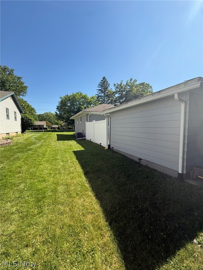 1710 Halbert Drive Youngstown OH 44514