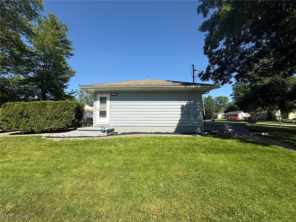 1710 Halbert Drive Youngstown OH 44514
