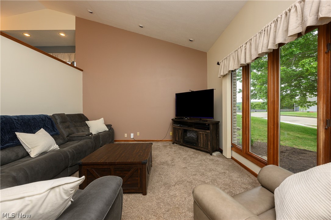 1941 Buckeye Street NE New Philadelphia OH 44663