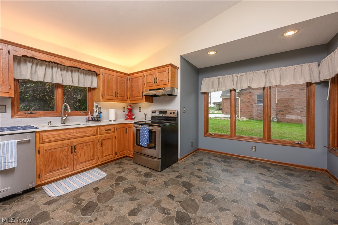 1941 Buckeye Street NE New Philadelphia OH 44663