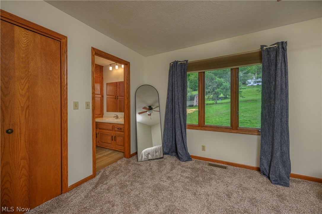 1941 Buckeye Street NE New Philadelphia OH 44663