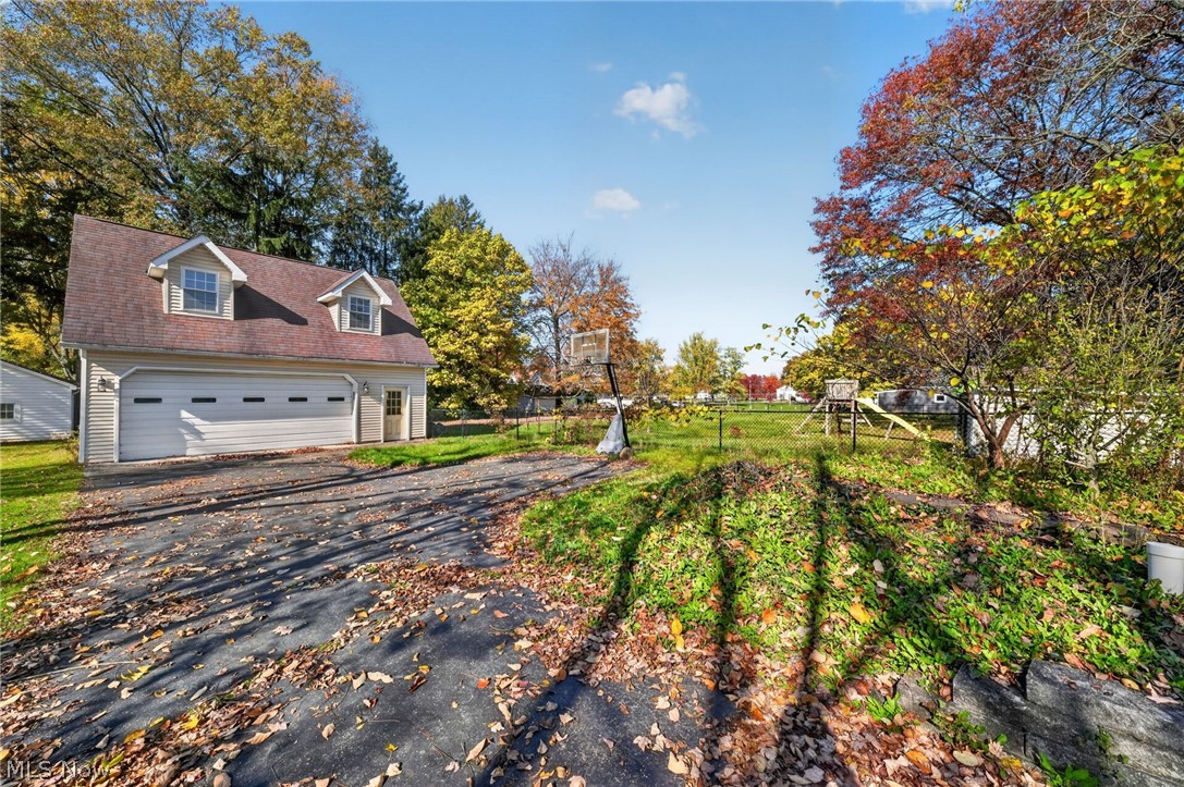 41 N School Street Orwell OH 44076