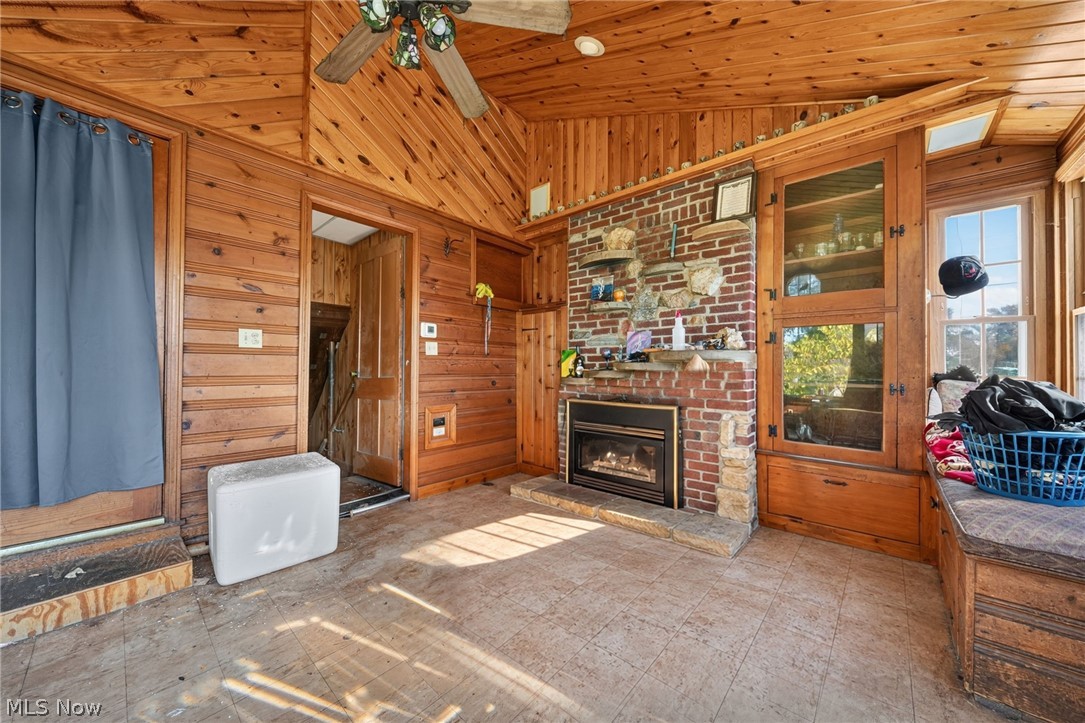 41 N School Street Orwell OH 44076