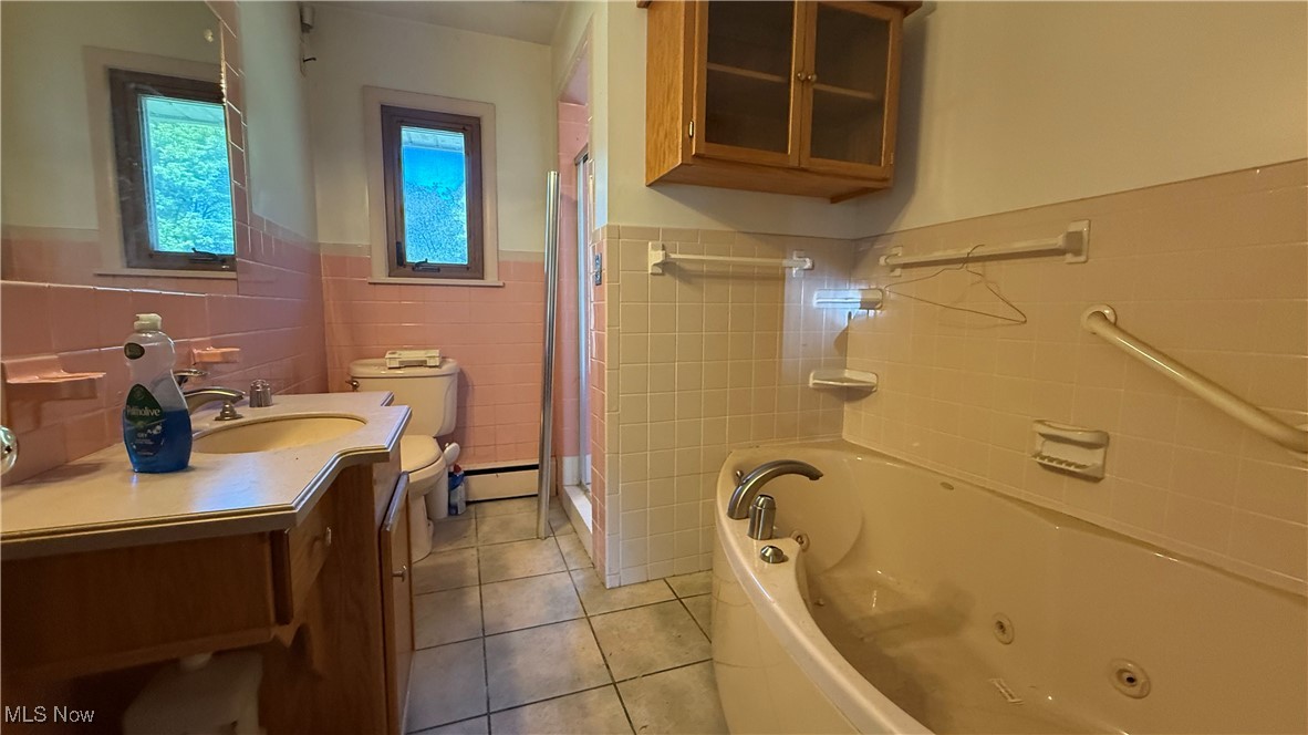 1414 Niles Cortland Road Niles OH 44446