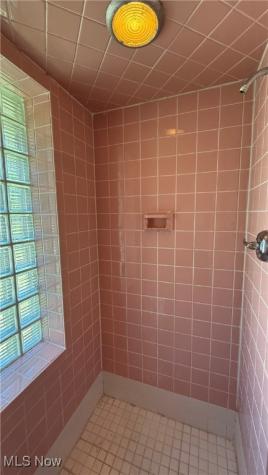 1414 Niles Cortland Road Niles OH 44446