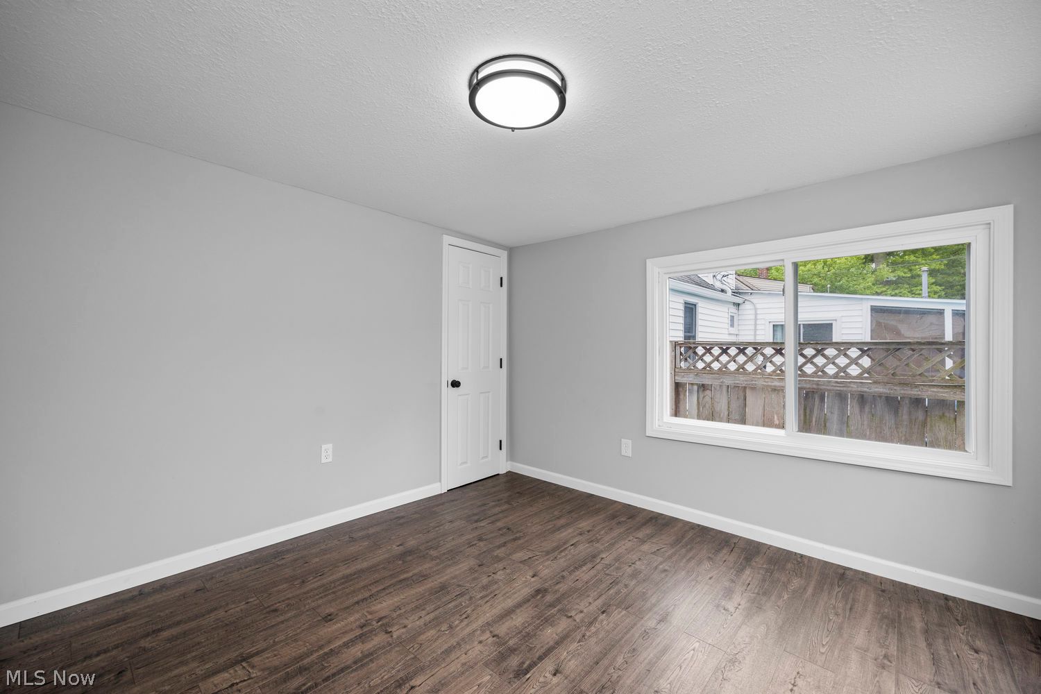 194 Forest Boulevard Avon Lake OH 44012