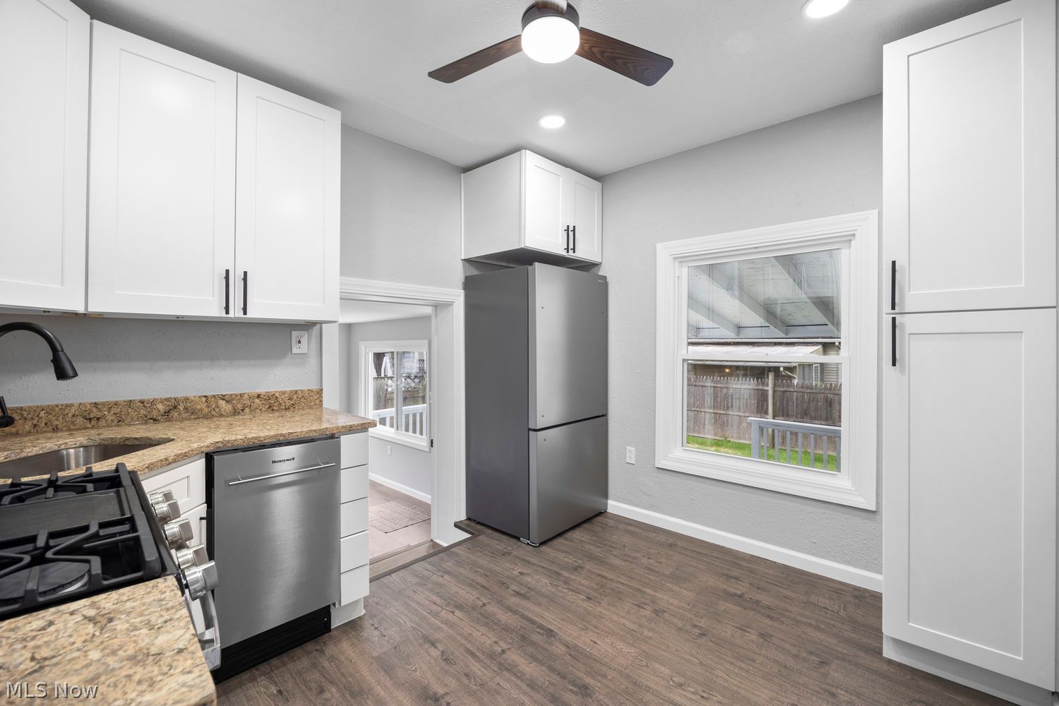 194 Forest Boulevard Avon Lake OH 44012