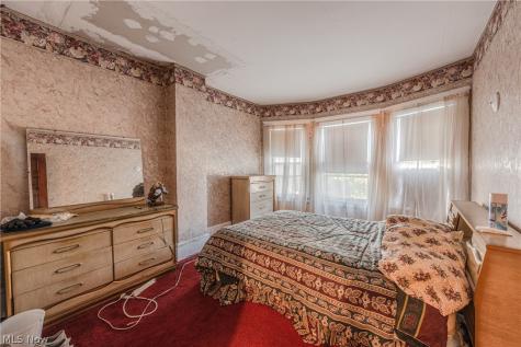 11314 Orville Avenue Cleveland OH 44106