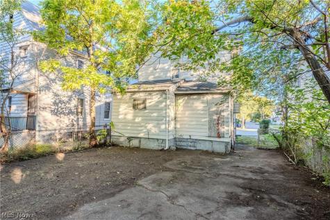 11314 Orville Avenue Cleveland OH 44106