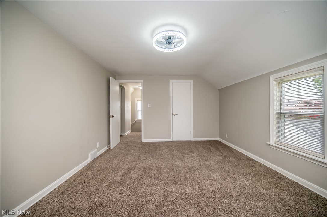 186 Creed Street Struthers OH 44471