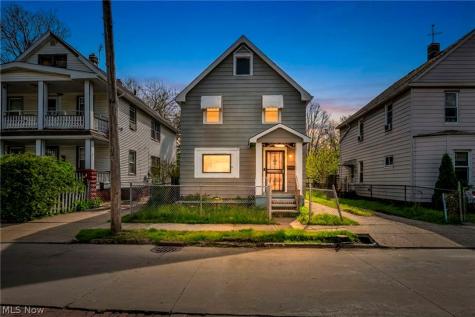 3069 E 67th Street Cleveland OH 44127