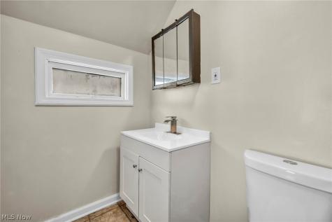 3069 E 67th Street Cleveland OH 44127