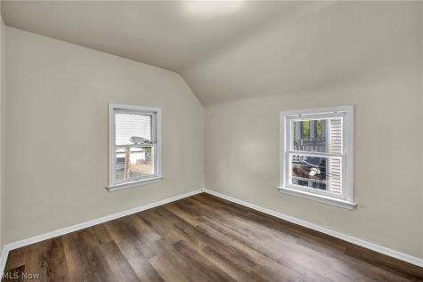 3069 E 67th Street Cleveland OH 44127